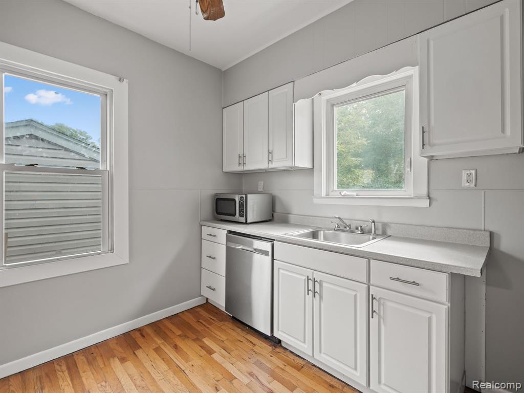 6401 Andersonville Road Waterford, MI 48329 - Photo 16 of 28