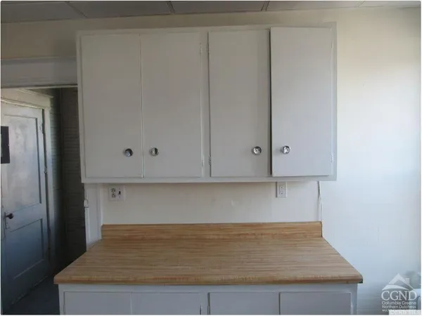 $1,750 | 160 Green, Unit 2, Hudson, NY 12534