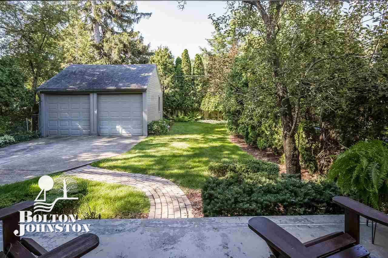 317 Merriweather Road Grosse Pointe Farms, MI 48236 - Photo 44 of 52