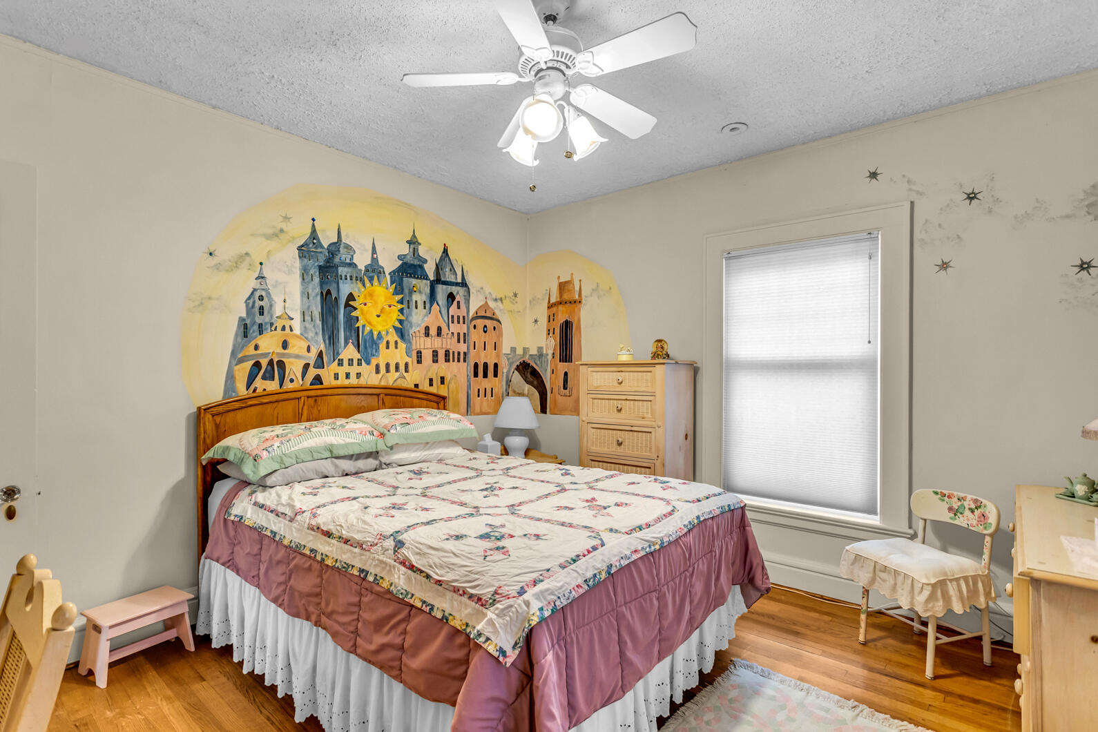 218 4th Street Jackson, MI 49201 - Photo 18 of 34 Bedroom 2