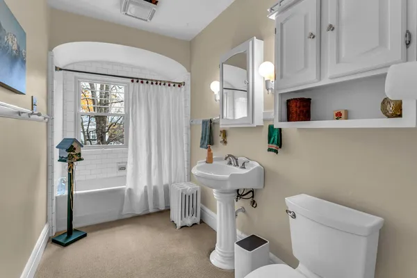 $330,000 | 218 4th Street, Jackson, MI 49201