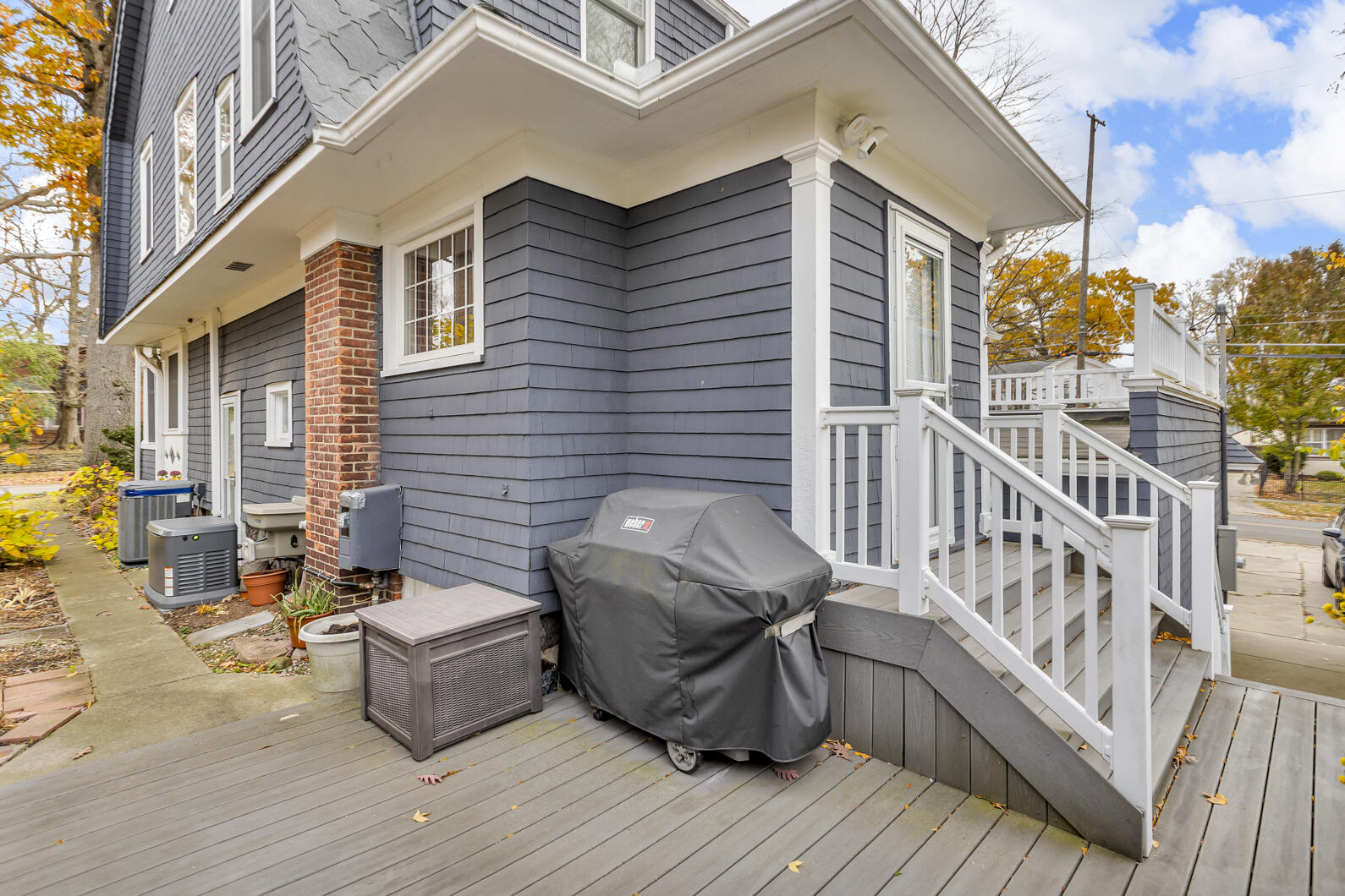218 4th Street Jackson, MI 49201 - Photo 34 of 34 Deck