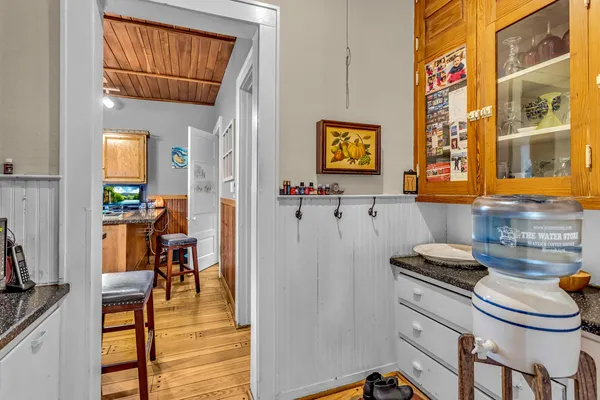 $330,000 | 218 4th Street, Jackson, MI 49201