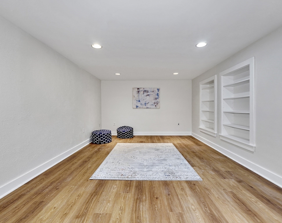 263 Concord Road Lincoln, MA 01773 - Photo 33 of 40 Gallery Image 33