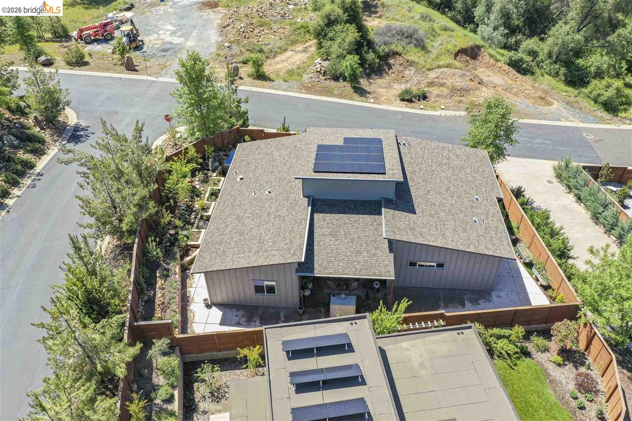 18870 Old Bridge Road Jamestown, CA 95327 - Photo 6 of 57 an aerial view of a house with a garden