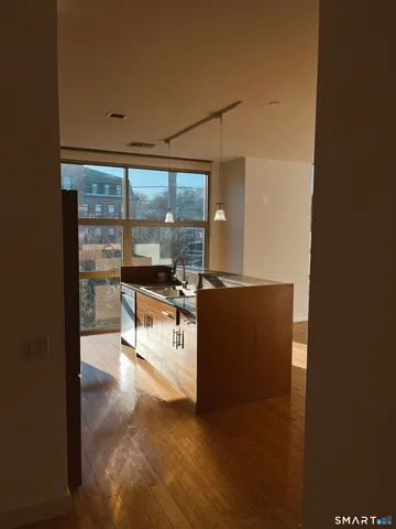 $2,600 | 33 North Water Street, Unit 301, Norwalk, CT 06854