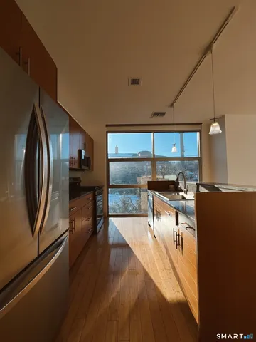 $2,600 | 33 North Water Street, Unit 301, Norwalk, CT 06854