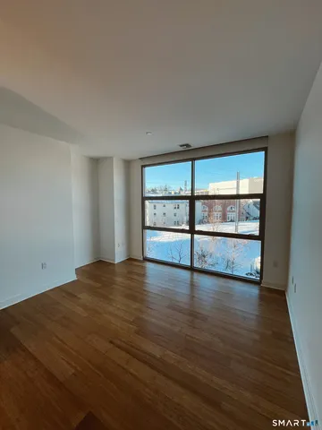 $2,600 | 33 North Water Street, Unit 301, Norwalk, CT 06854