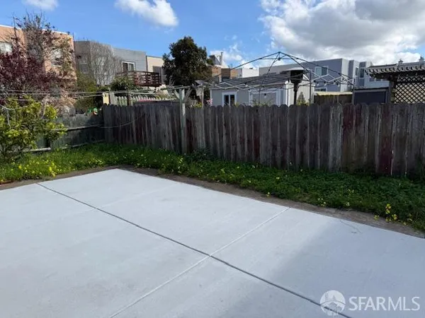 $5,300 | 2362 35th Avenue, San Francisco, CA 94116