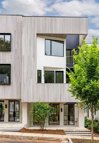 a house view with a outdoor space