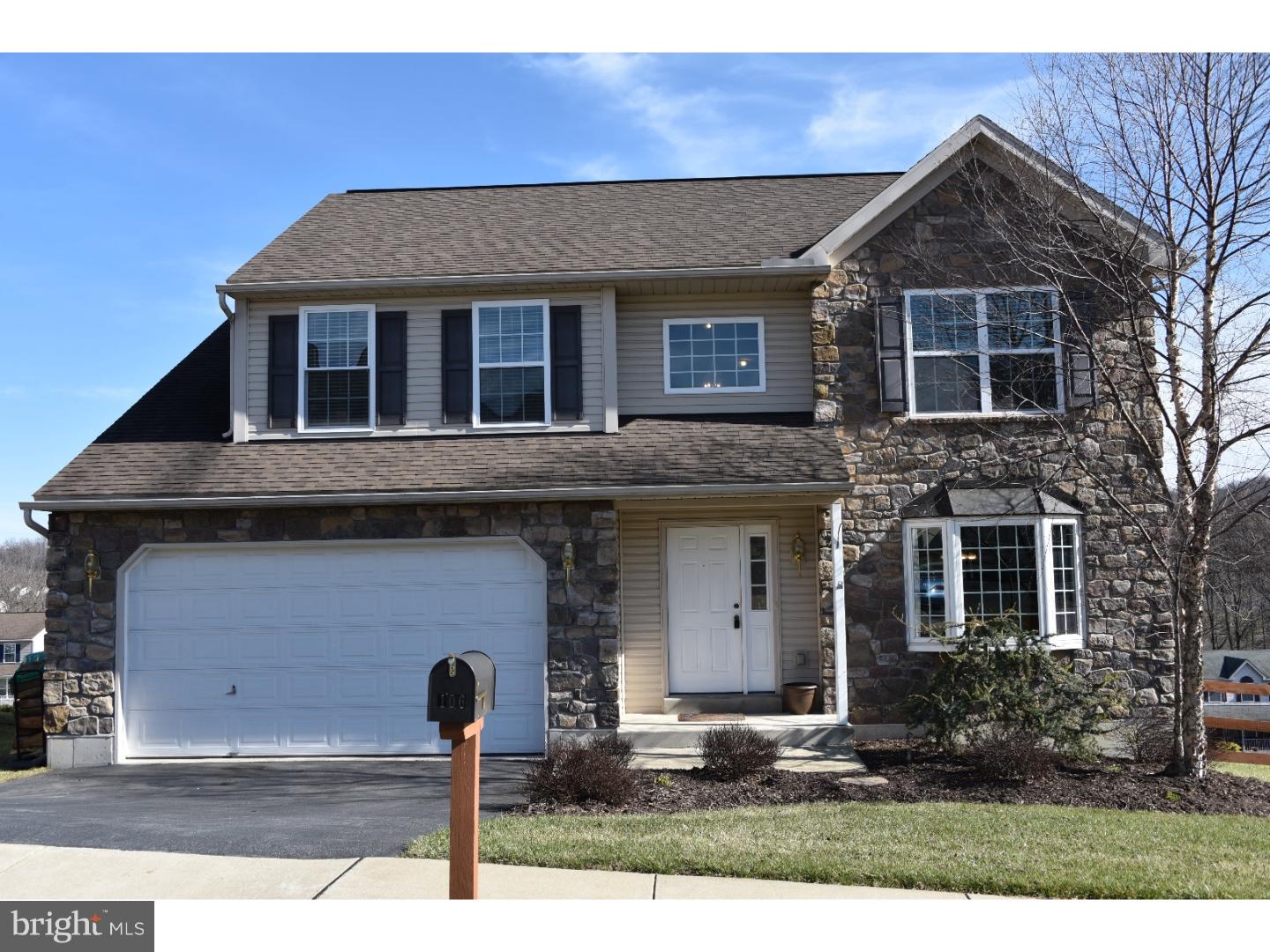 106 Crestview Drive Sinking Spring, PA 19608 - Photo 1 of 25 Gallery Image 1