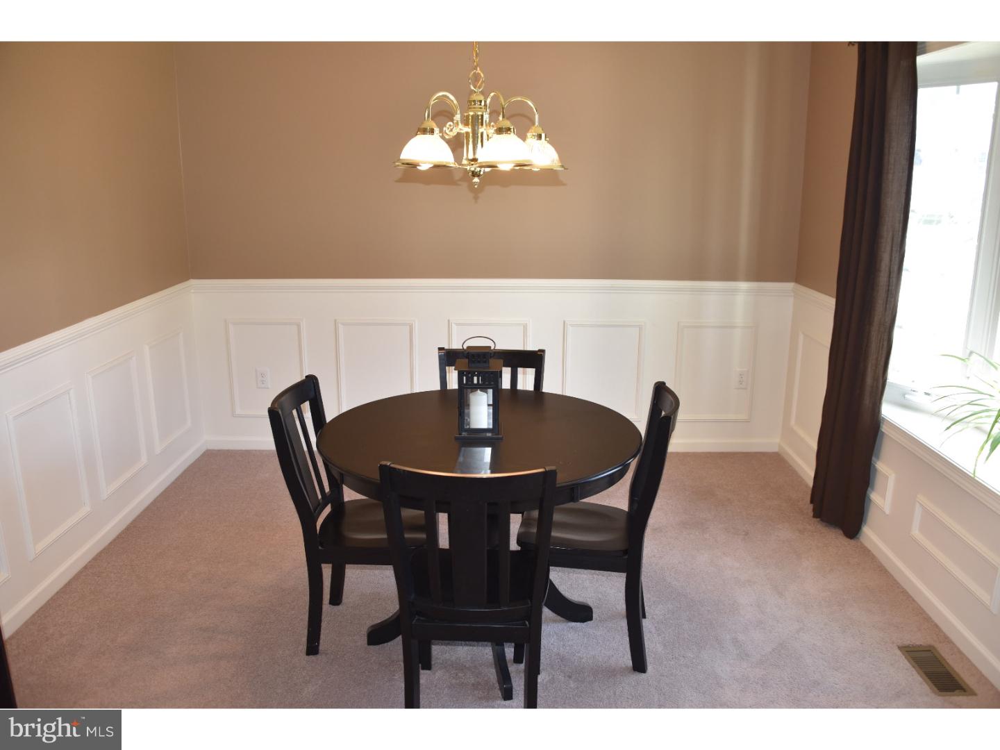 106 Crestview Drive Sinking Spring, PA 19608 - Photo 5 of 25 Gallery Image 5
