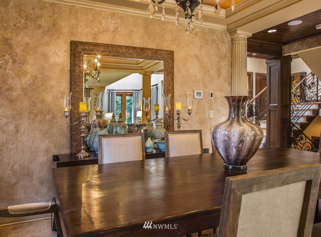 1444 Evergreen Point Road Medina, WA 98039 - Photo 5 of 15 Gallery Image 5