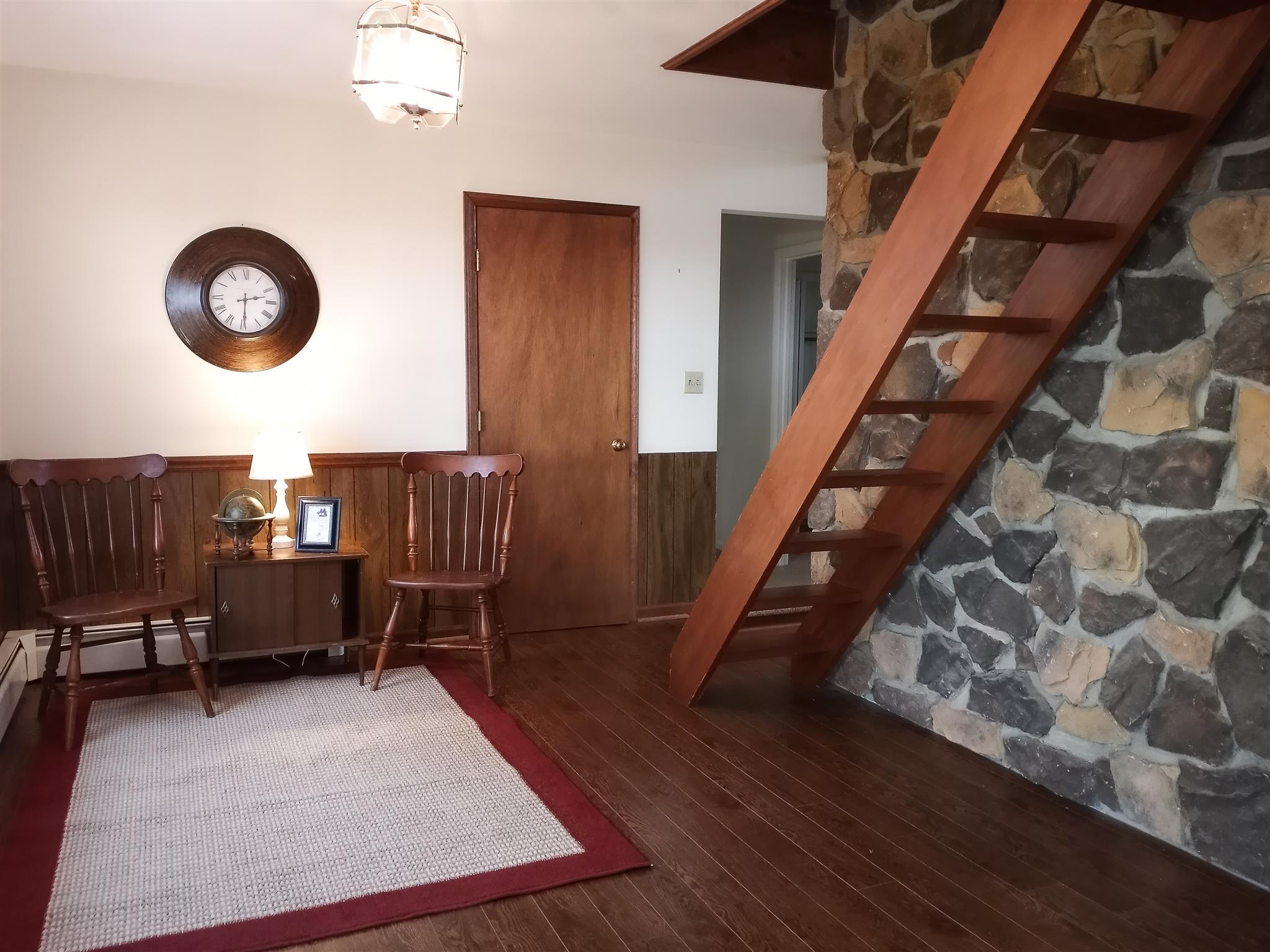 619 Miller Farm Road Staunton, VA 24401 - Photo 6 of 40 a living room with furniture