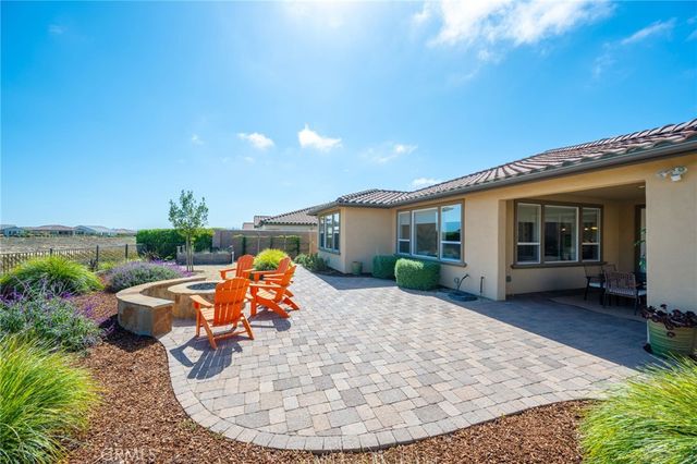 $1,325,000 | 867 Trail View Place, Nipomo, CA 93444