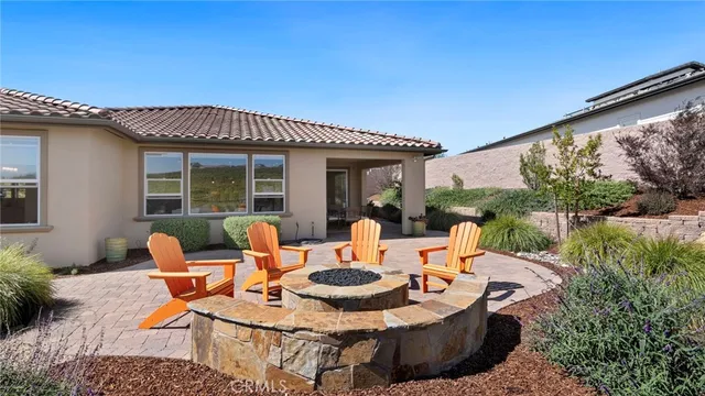 $1,325,000 | 867 Trail View Place, Nipomo, CA 93444