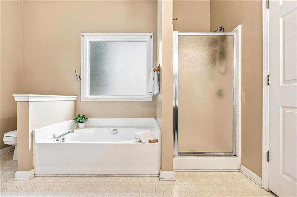 2268 Northbrook Ridge Northwest Kennesaw, GA 30152 - Photo 19 of 44 Gallery Image 19