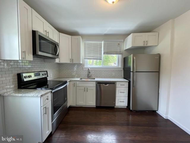 201 Inland Avenue Ewing, NJ 08638 - Photo 4 of 17