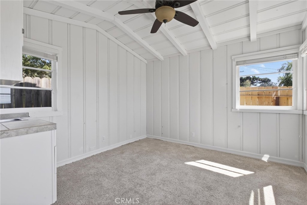 1000 Ridgeway Street Morro Bay, CA 93442 - Photo 30 of 50 Living area.