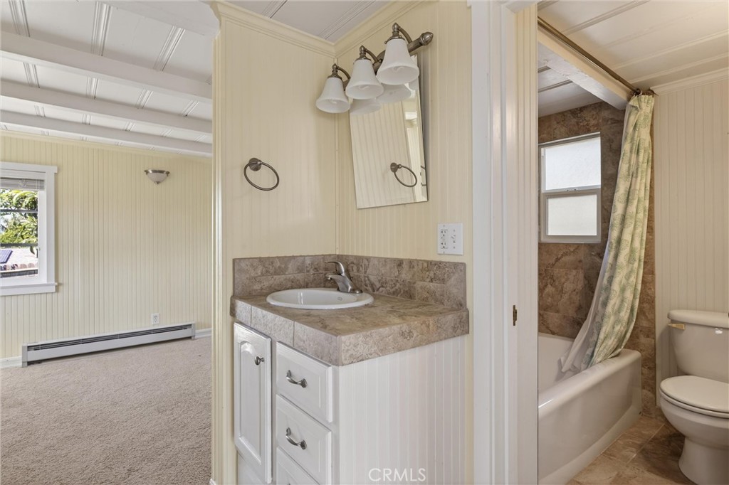 1000 Ridgeway Street Morro Bay, CA 93442 - Photo 33 of 50 Full bath.