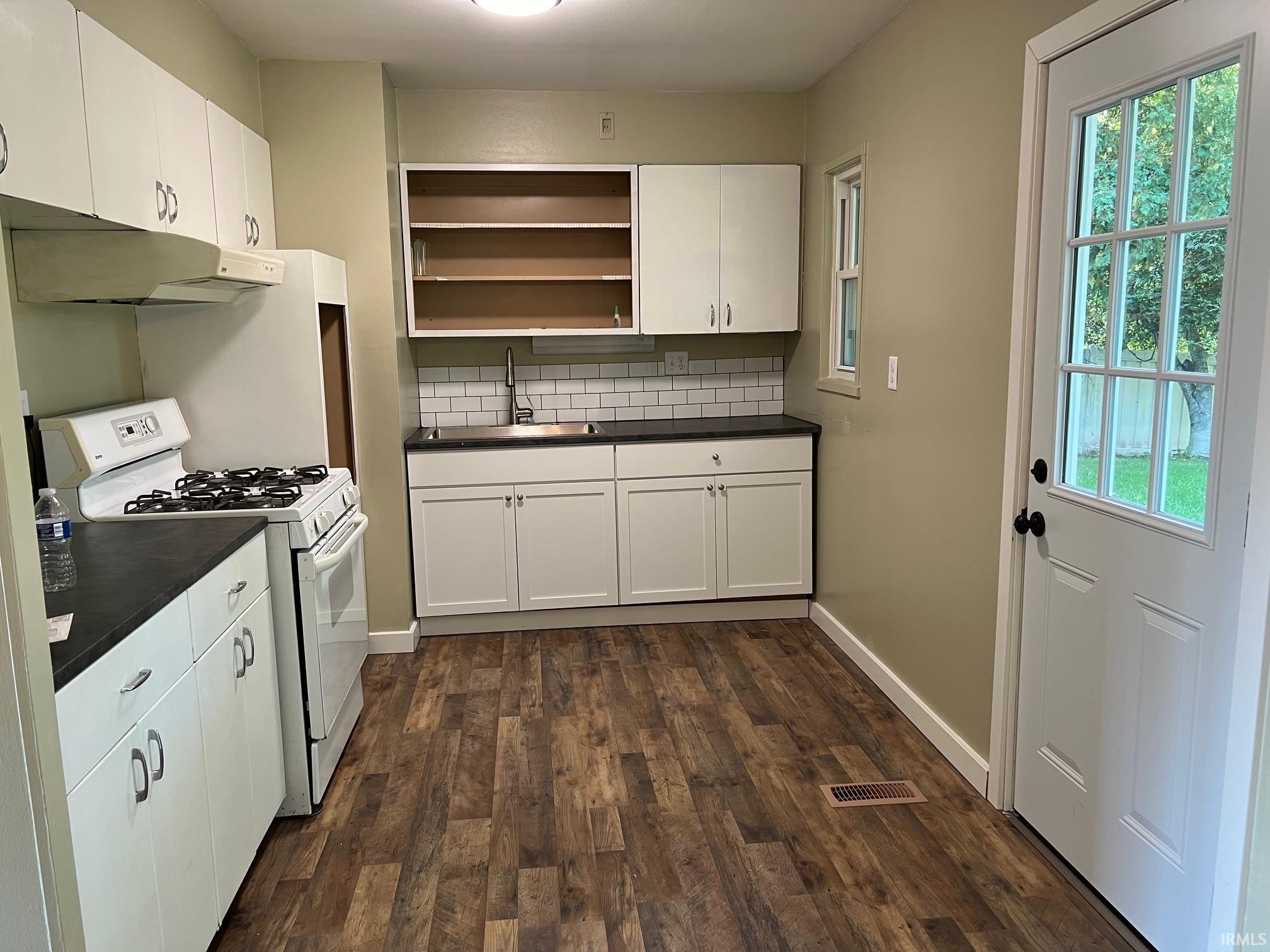 11202 Michigan Road Plymouth, IN 46563 - Photo 9 of 14 Gallery Image 9