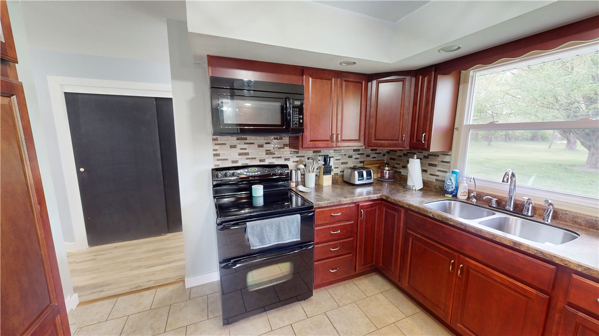21398 Henning Road Danville, IL 61834 - Photo 25 of 36 Gallery Image 25