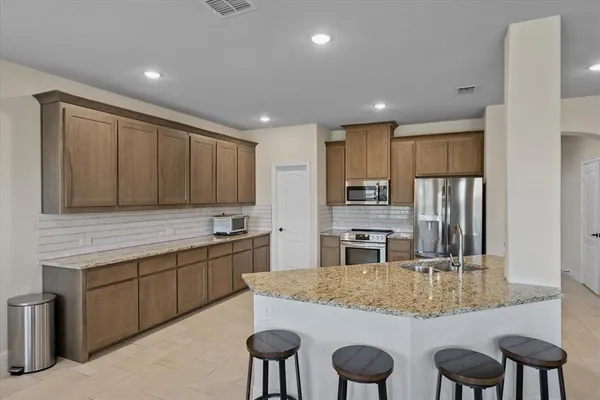 $2,800 | 4102 Sublett Way, Kaufman, TX 75142