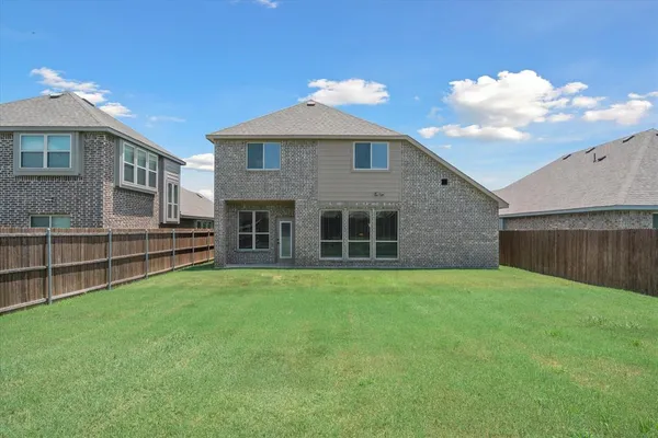 $2,800 | 4102 Sublett Way, Kaufman, TX 75142