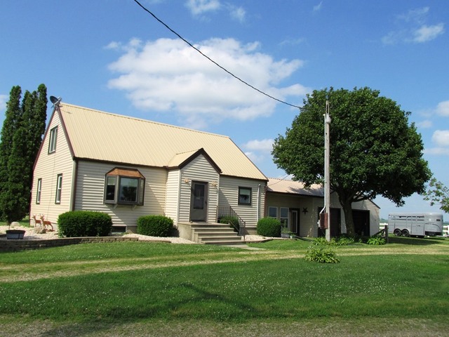 1592 Meridian Road Ashton, IL 61006 - Photo 1 of 23