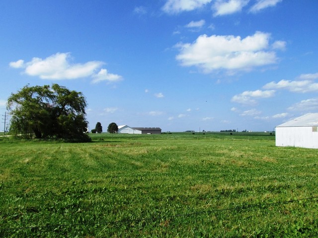 1592 Meridian Road Ashton, IL 61006 - Photo 20 of 23