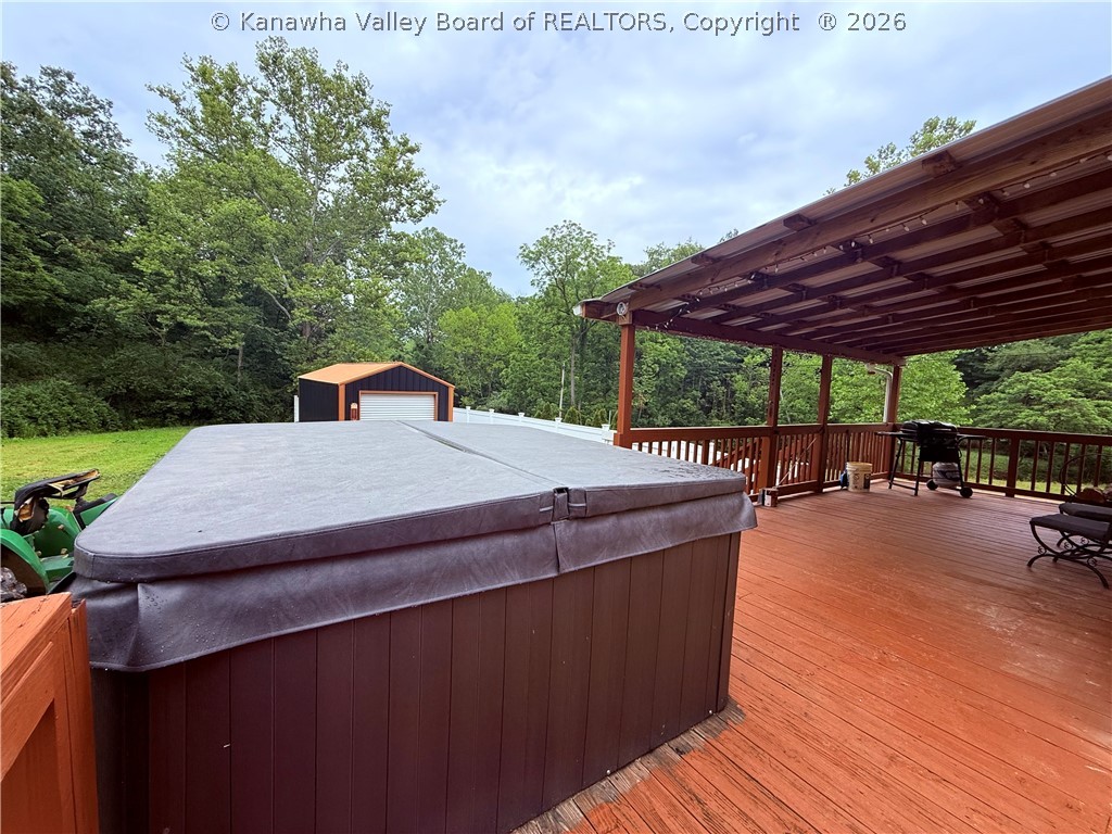 10265 Spencer Road Le Roy, WV 25252 - Photo 28 of 29 Gallery Image 28
