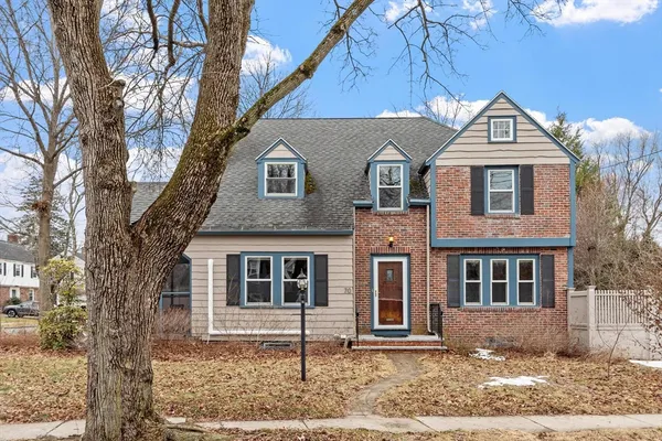 $1,075,000 | 70 Ardsmoor Road, Melrose, MA 02176