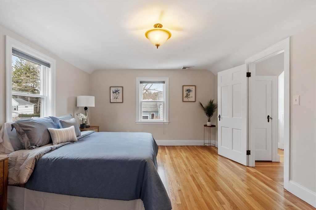 70 Ardsmoor Road Melrose, MA 02176 - Photo 31 of 42