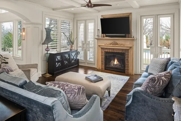 $2,675,000 | 4913 West Sunnyslope Road, Edina, MN 55424