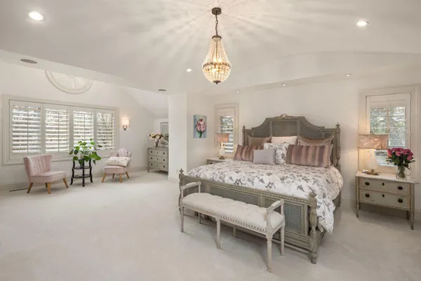 $2,675,000 | 4913 West Sunnyslope Road, Edina, MN 55424