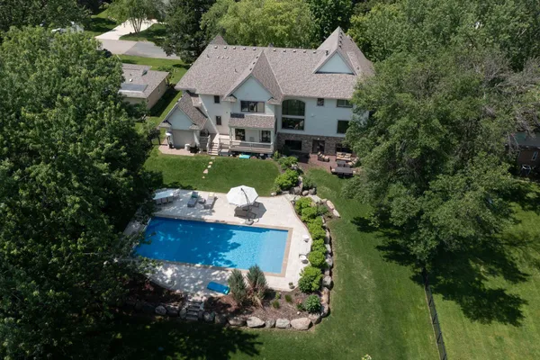 $2,675,000 | 4913 West Sunnyslope Road, Edina, MN 55424