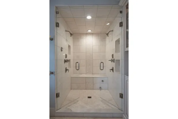 $2,675,000 | 4913 West Sunnyslope Road, Edina, MN 55424