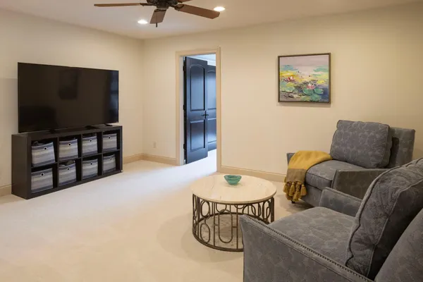 $2,675,000 | 4913 West Sunnyslope Road, Edina, MN 55424