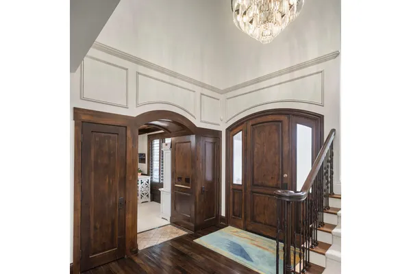 $2,675,000 | 4913 West Sunnyslope Road, Edina, MN 55424