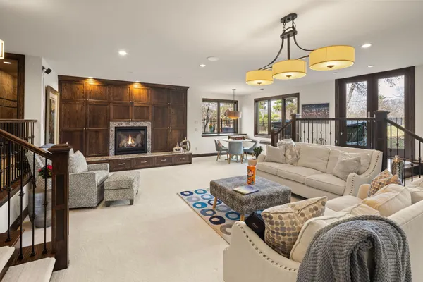 $2,675,000 | 4913 West Sunnyslope Road, Edina, MN 55424