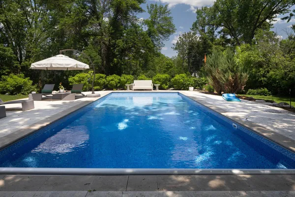 $2,675,000 | 4913 West Sunnyslope Road, Edina, MN 55424