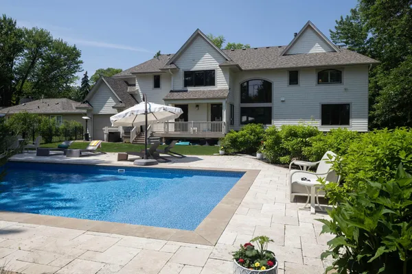 $2,675,000 | 4913 West Sunnyslope Road, Edina, MN 55424