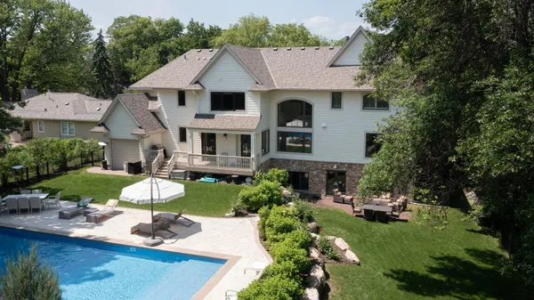 $2,675,000 | 4913 West Sunnyslope Road, Edina, MN 55424