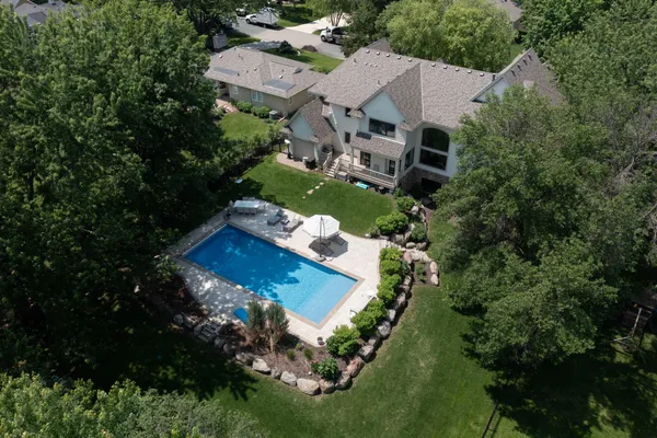 $2,675,000 | 4913 West Sunnyslope Road, Edina, MN 55424