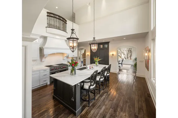 $2,675,000 | 4913 West Sunnyslope Road, Edina, MN 55424