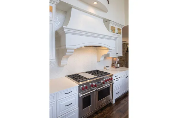 $2,675,000 | 4913 West Sunnyslope Road, Edina, MN 55424