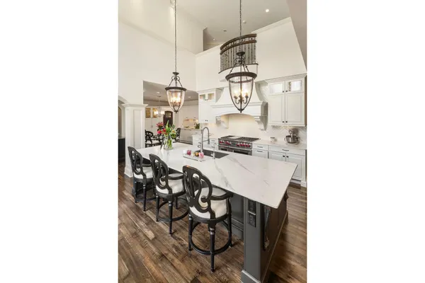 $2,675,000 | 4913 West Sunnyslope Road, Edina, MN 55424