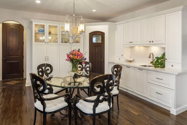 $2,675,000 | 4913 West Sunnyslope Road, Edina, MN 55424