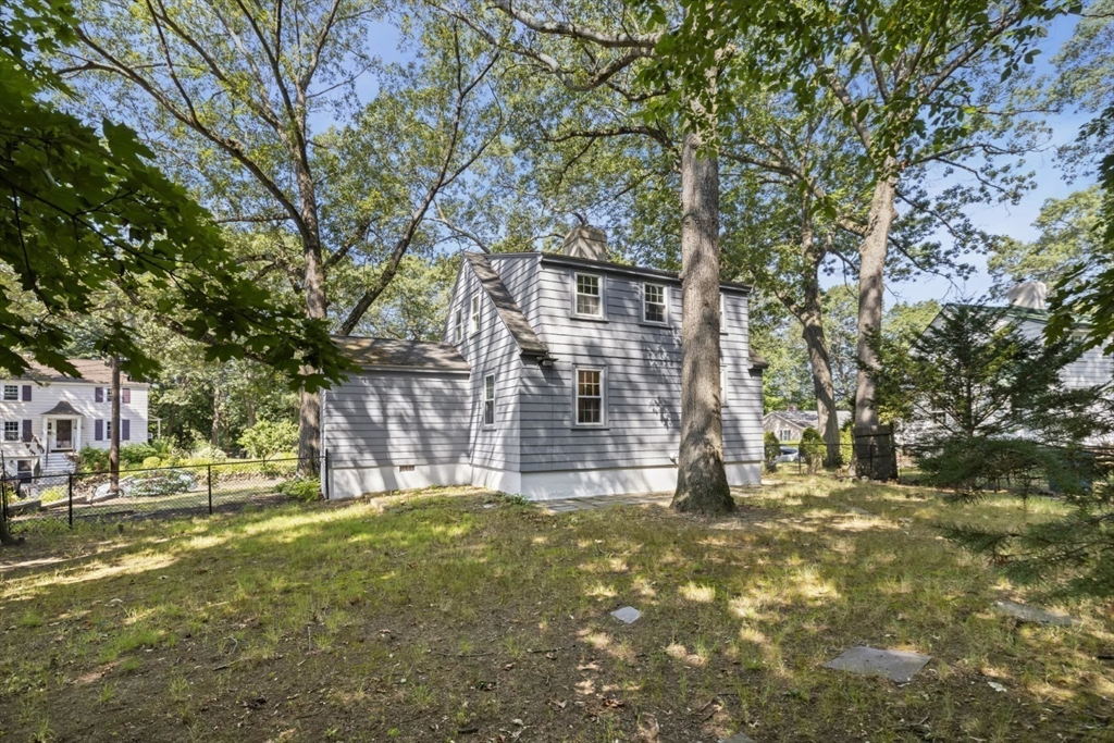 15 Fairmount Road Reading, MA 01867 - Photo 26 of 28 Gallery Image 26