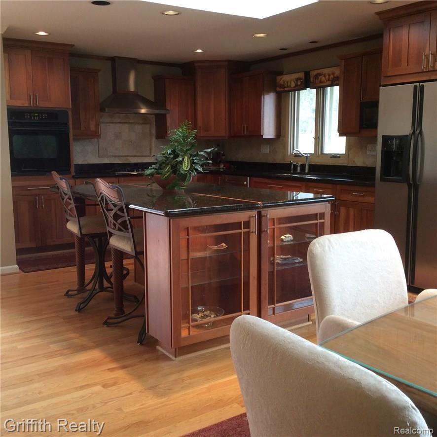 2743 South Hacker Road Brighton, MI 48114 - Photo 15 of 38 IMG_3966.JPG